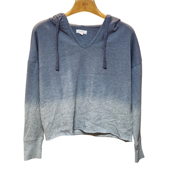 Colsie Tops - Colsie Womens Blue Grey Ombre V-Neck Pullover Hoodie Sweatshirt SizeS